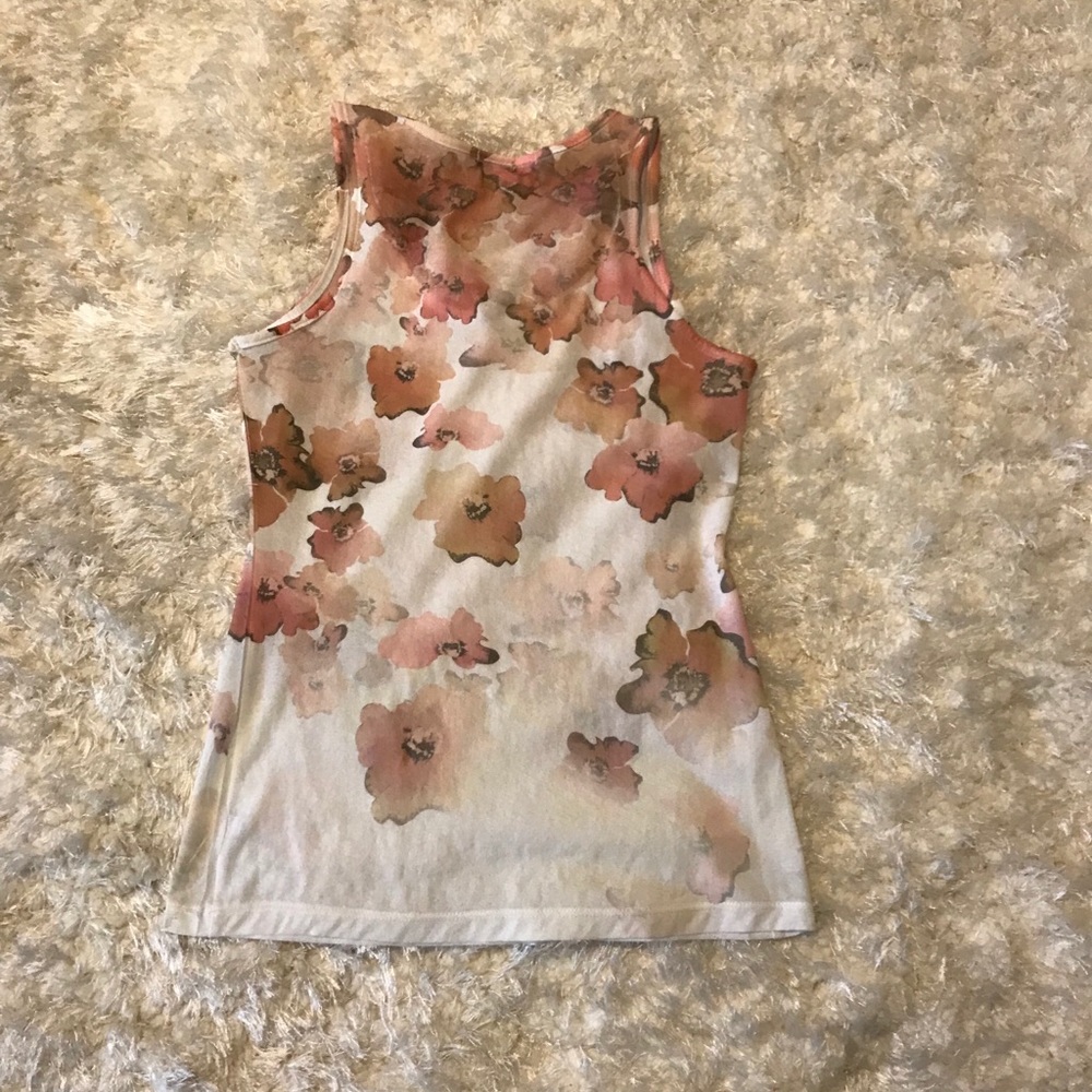 Flower Pattern Blouse - Picture 2 of 2